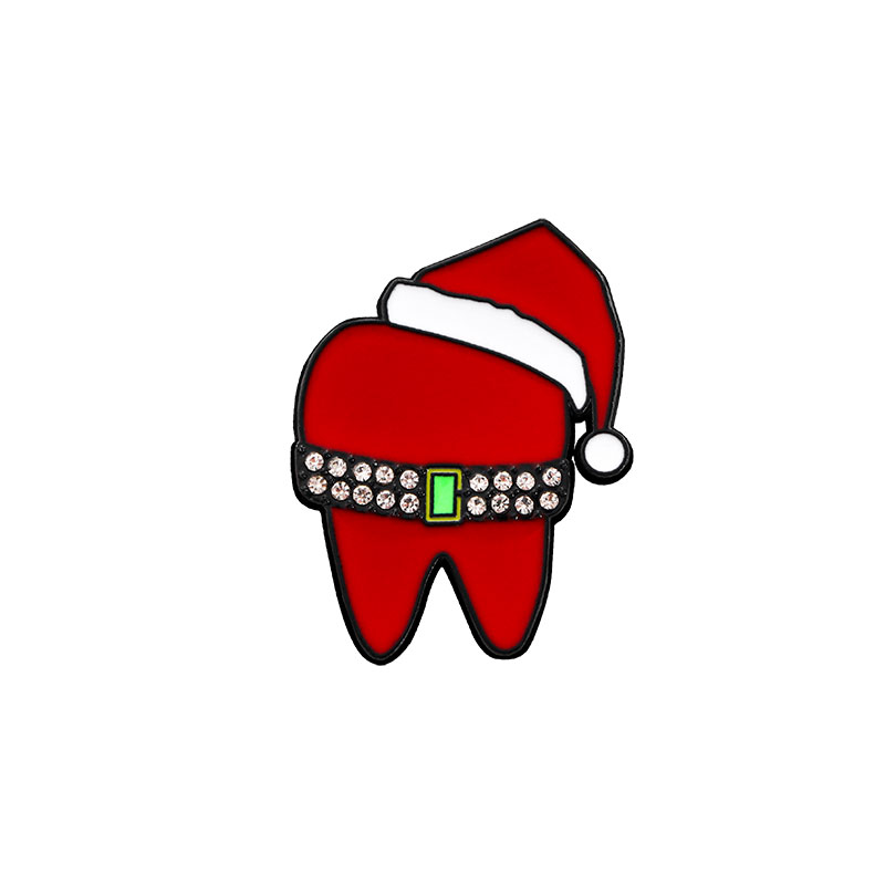 Leuke Cartoon Kerst Tand Kristallen Broches Mooie Hoed Sneeuwpop Ster Boom Patroon Emaille Pins Kerstcadeau: Gerhodineerd