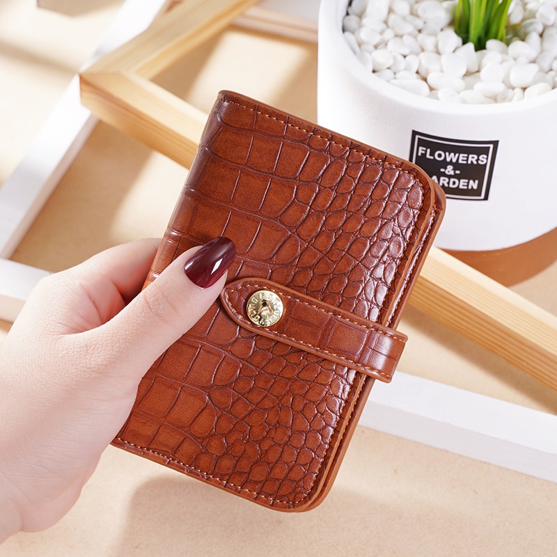 Women Short Wallets Luxury Brand Crocodile Print Wallet Female Two-Fold Card Holder Mini Zipper Wallet Coin Purse