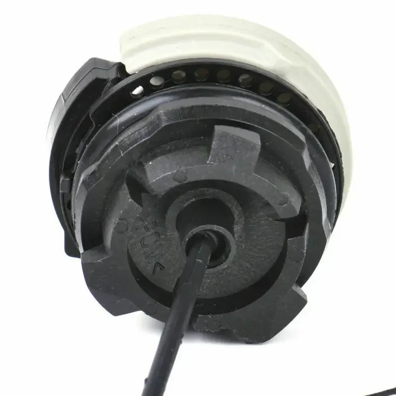 2 kpl polttoainesäiliön korkkisarja, sopii moottorisahan polttoainesäiliön korkkiin stihl  ms171/181 ms200/210 ms230/240/250/260 ms360 ms211 ms192 ms192t: lle