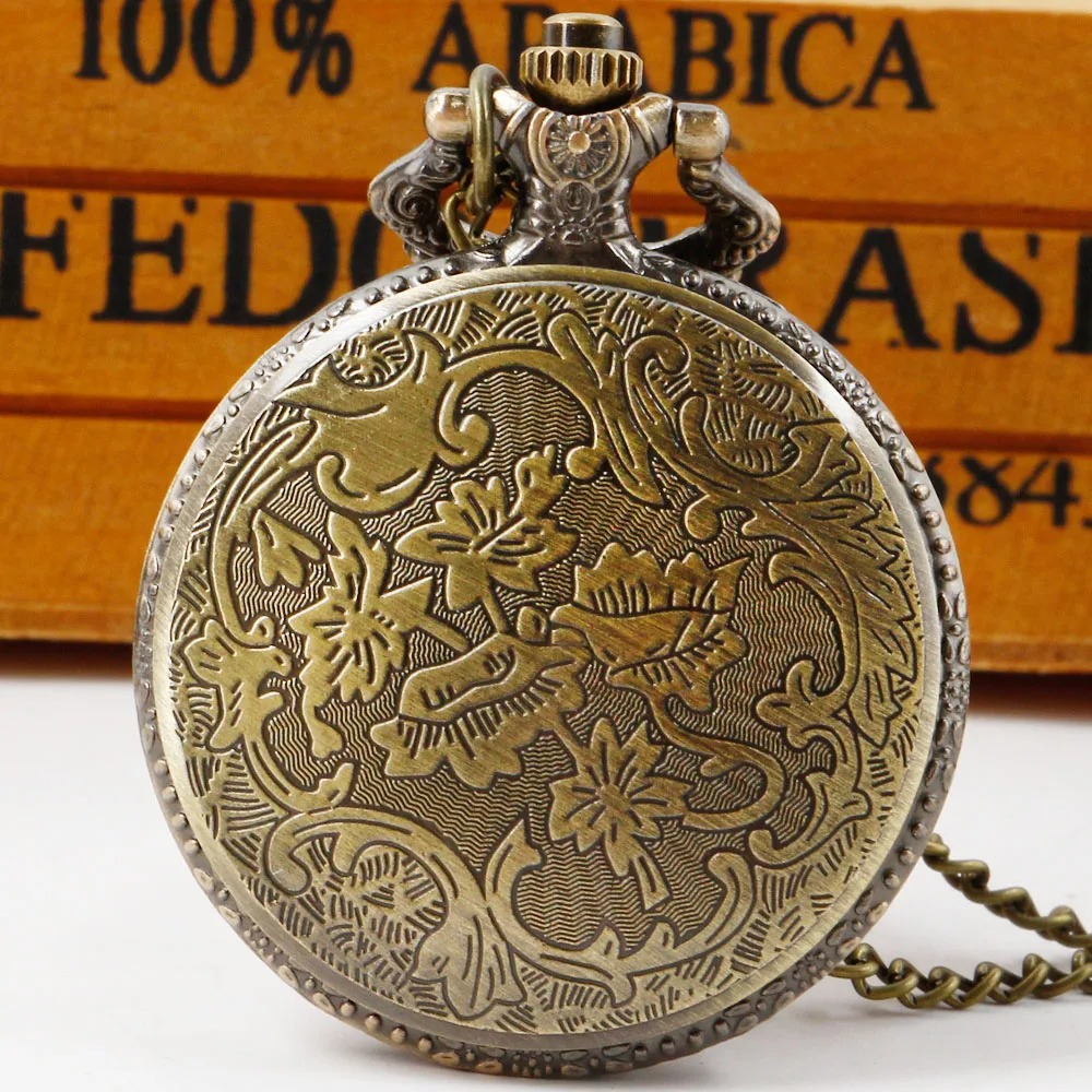Antique Owl Carved Vintage Quartz Pocket Watch Bronze Necklace Unisex Clock Analog Pendant Accessory Clock Best Souvenir