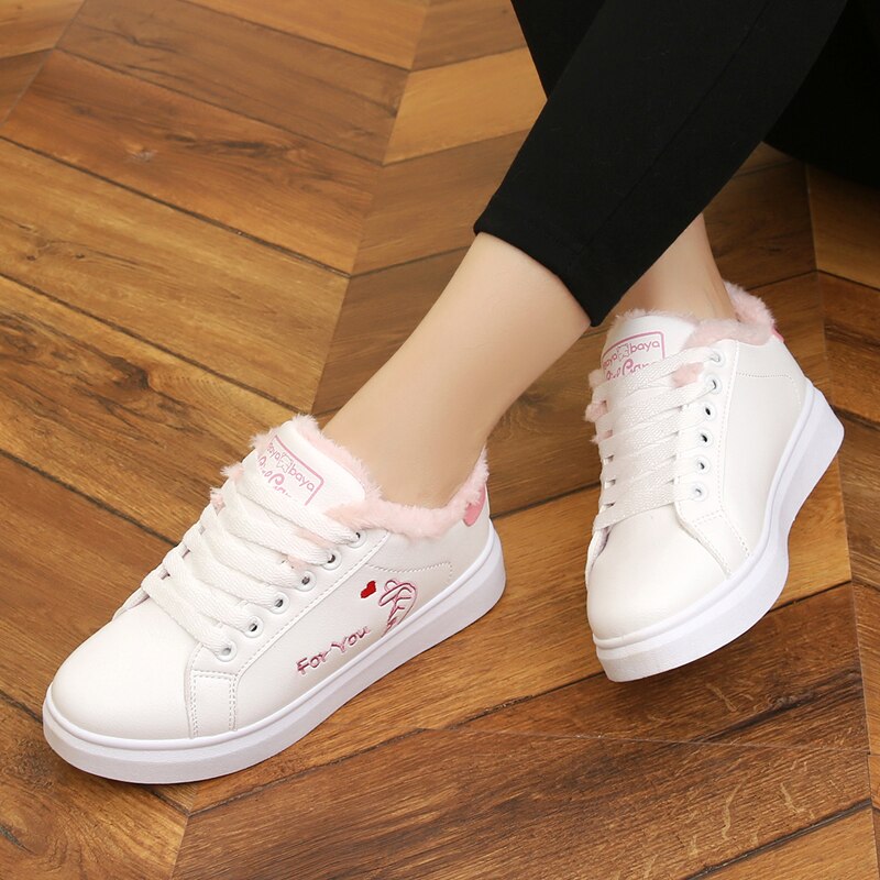 Winter Schoenen Vrouwen Wig Mand Alle-Match Ronde Neus Ondiepe Mond Vrouwelijke Schoenen Casual Sneaker Sport Jurk Effen stof