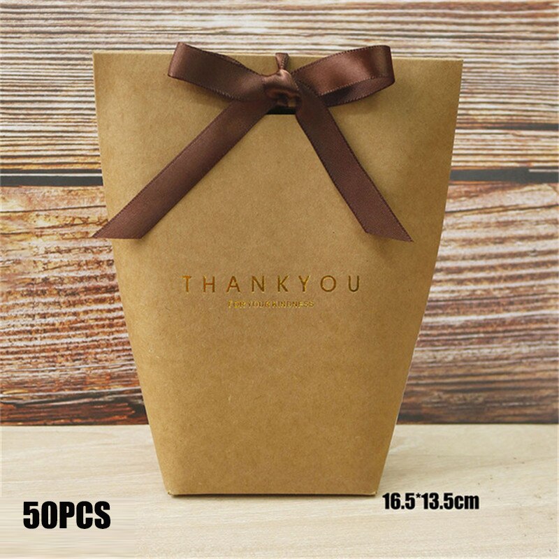 50 Stks/partij Zwart Wit Bronzing Franse "Merci" Papier Candy Bag Dank U Bonbondoos Pakket Bruiloft Verjaardag party Favor Tassen: big Thank You kraft