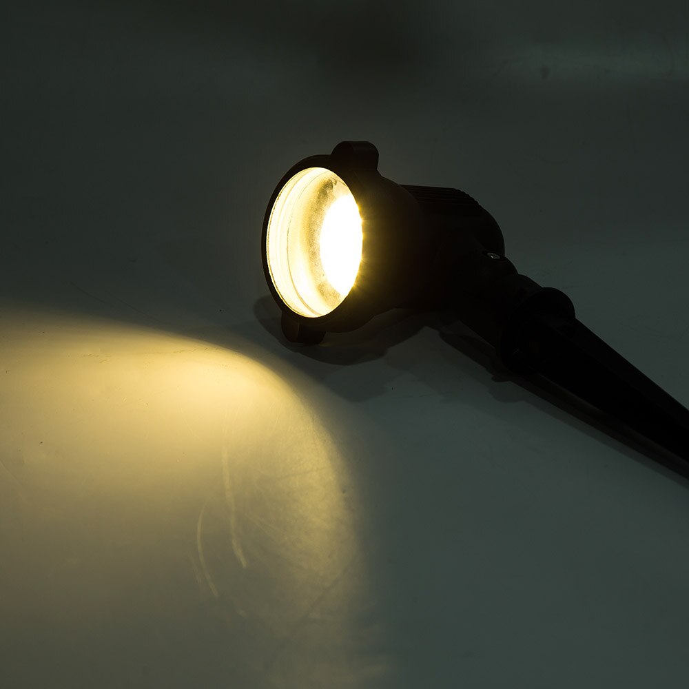 Decorative led outdoor spotlight 3W 5W 7W 9W waterproof IP65 led spot light 110V 220V garden outdoor led spike light