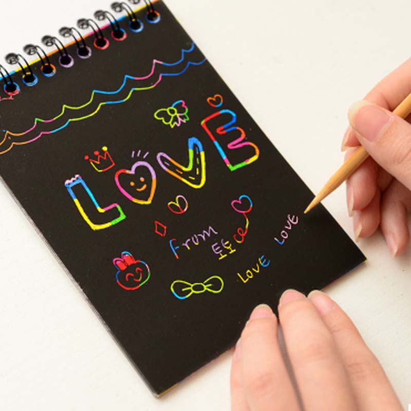 1 Pcs Kleurrijke Papier Diy Kinderen Educatief Speelgoed Fun Doodling Scratch Kinderen Graffiti Kleurrijke Zwarte Houten Stok Kids Ambachten