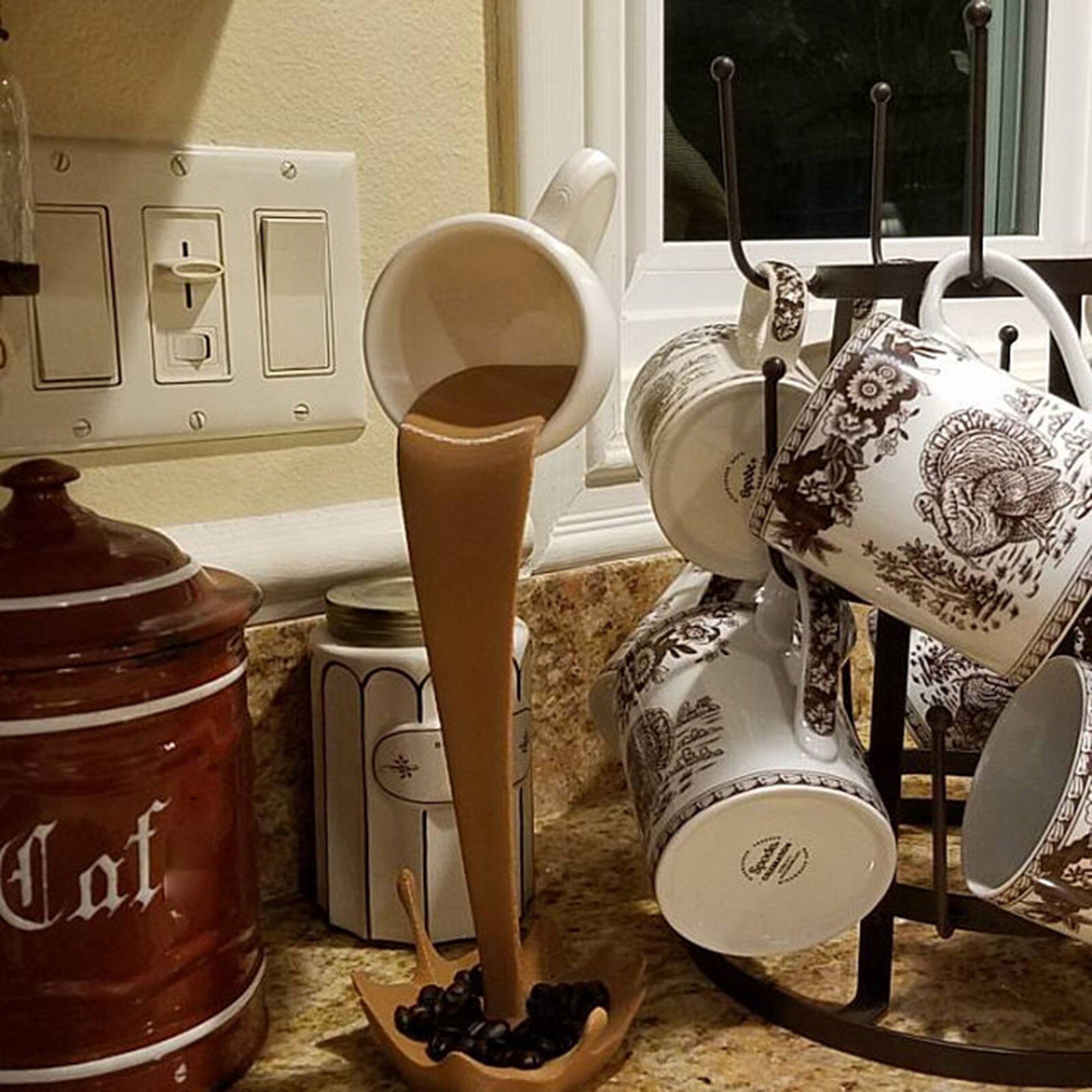 4# Floating Spilling Coffee Cup Sculpture Kitchen Spilling Magic Pouring Splash Floating Coffee Cup Sculpture Home Coffee Decor