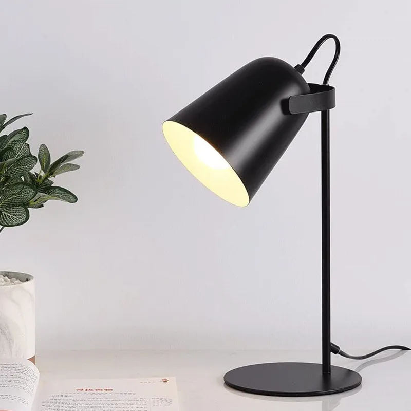 LED Schreibtischlampe Metall nordisch Tischlampe Augenschutz Lesebuch Licht zum Lesen Büro