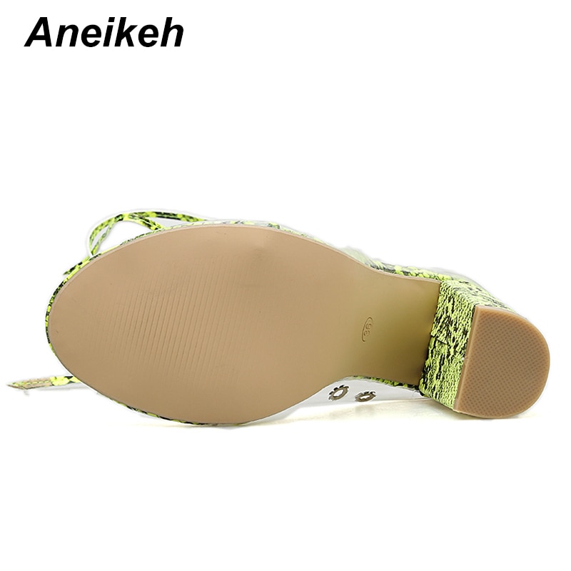 Aneikeh Novelty PVC Vrouwen Laarzen Serpentine Transparante Peep Toe Lace-Up Schoenen Dans Vierkante Hoge Hak Enkel maat 35-42