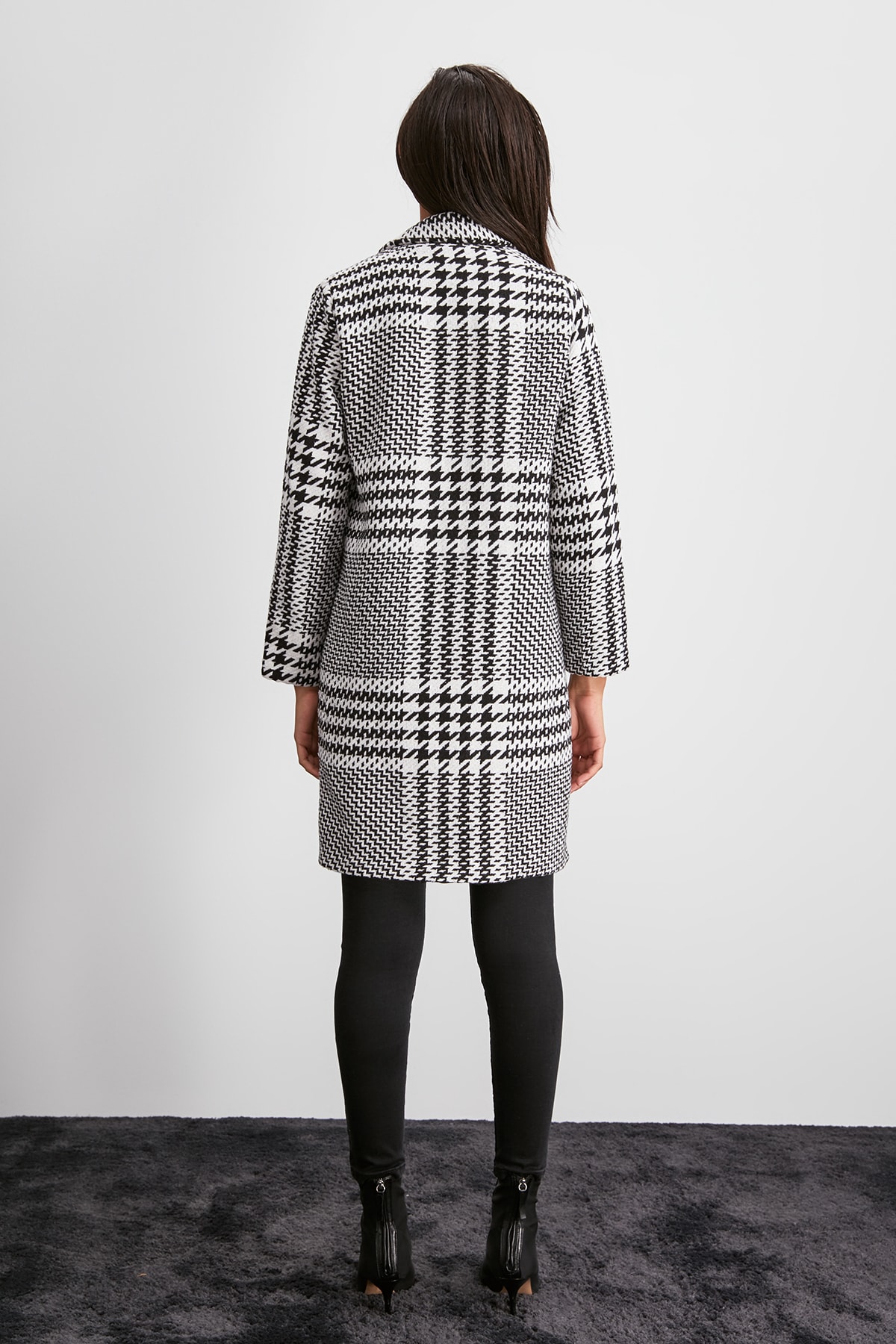 Trendyol Pocket Detail Coat TWOAW20KB0243.