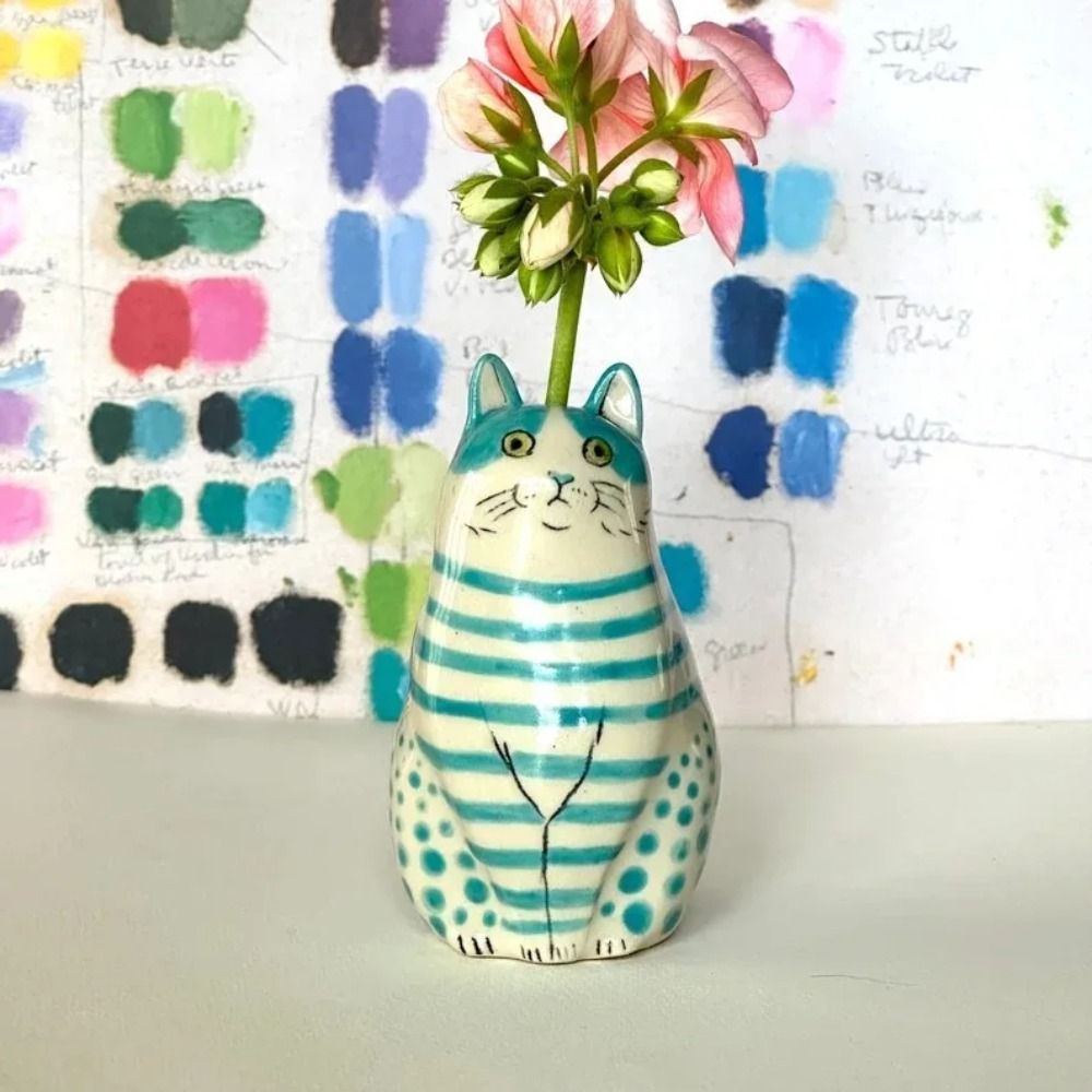 Multicolored polka dot cat vase, cute creative small animal flower vase, small caliber, resin cat vase, wedding decoration