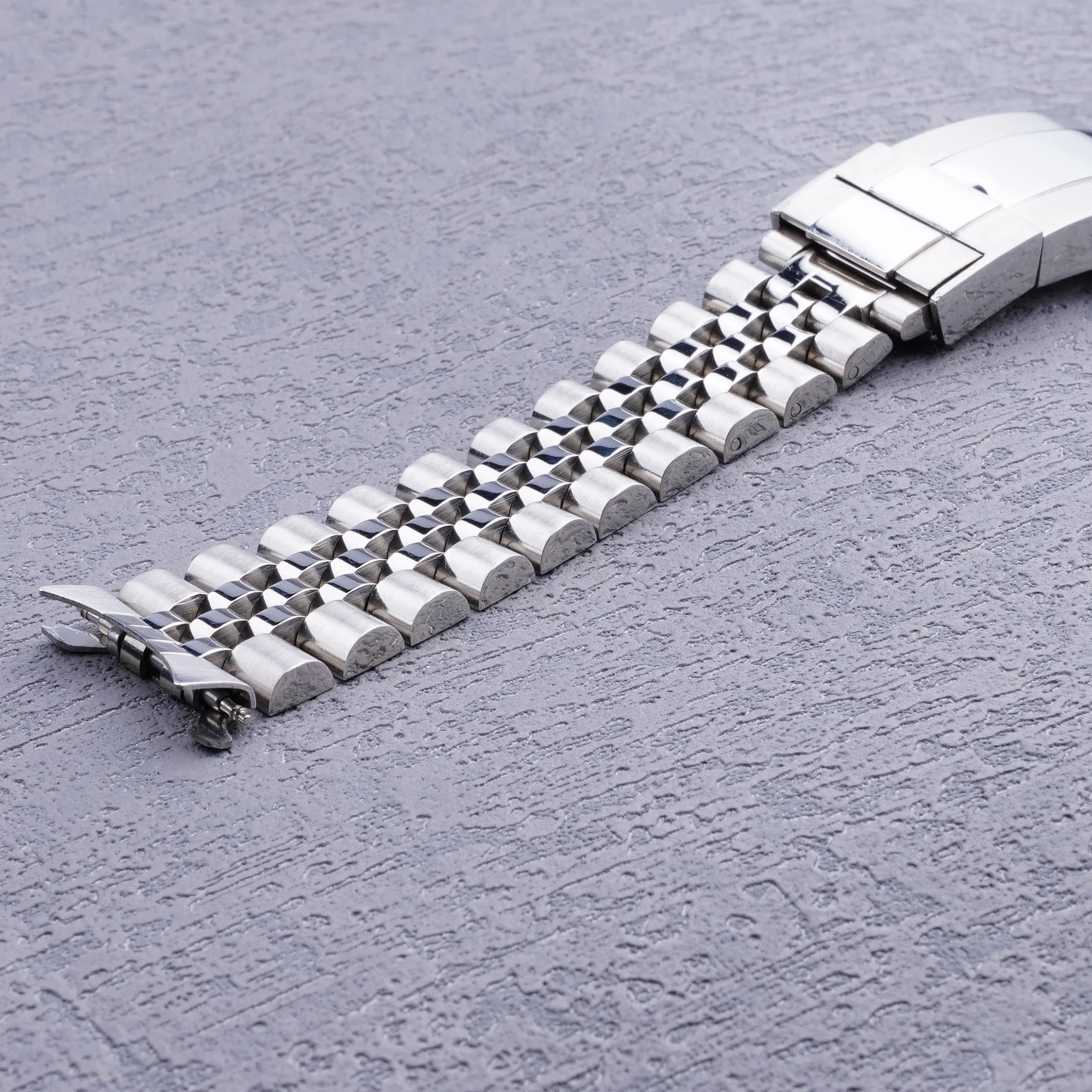 19 mm zilveren holle gebogen uiteinde massieve schroefschakels horlogeband jubileumband voor Seiko 5 SNXS73K1 SNXS75 SNXS77 SNXS79K1 SNX79J1