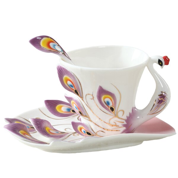 1 stk påfugl kaffekopp keramiske krus benporselen 3d farger emalje porselenskopp med tallerken og skje kaffe te sett: Lilla
