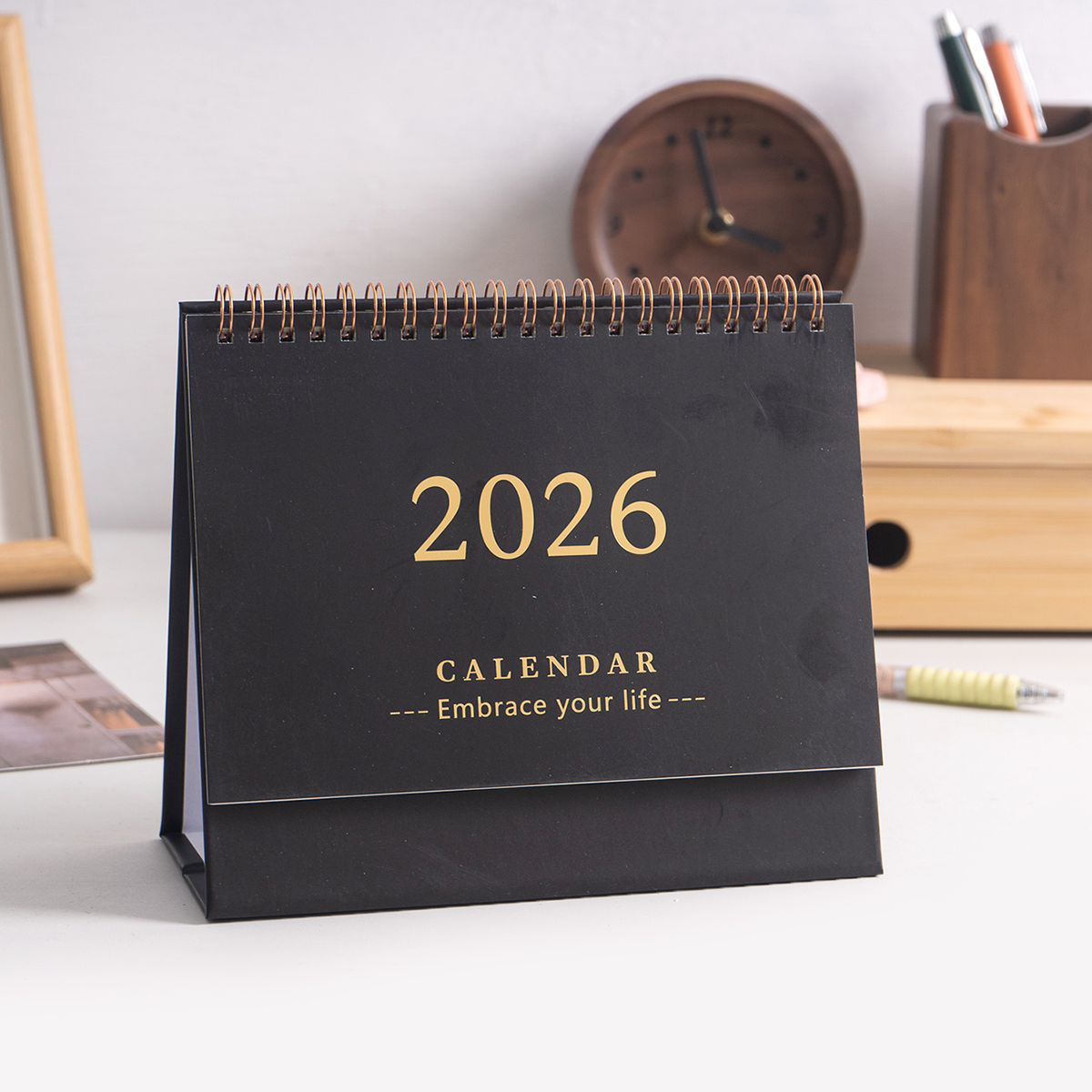 1 pc Cover Desktop Desk Calendar, Portable Foldable - Table Calendar, Writeable Memo, School & Office Desktop Decoration: black