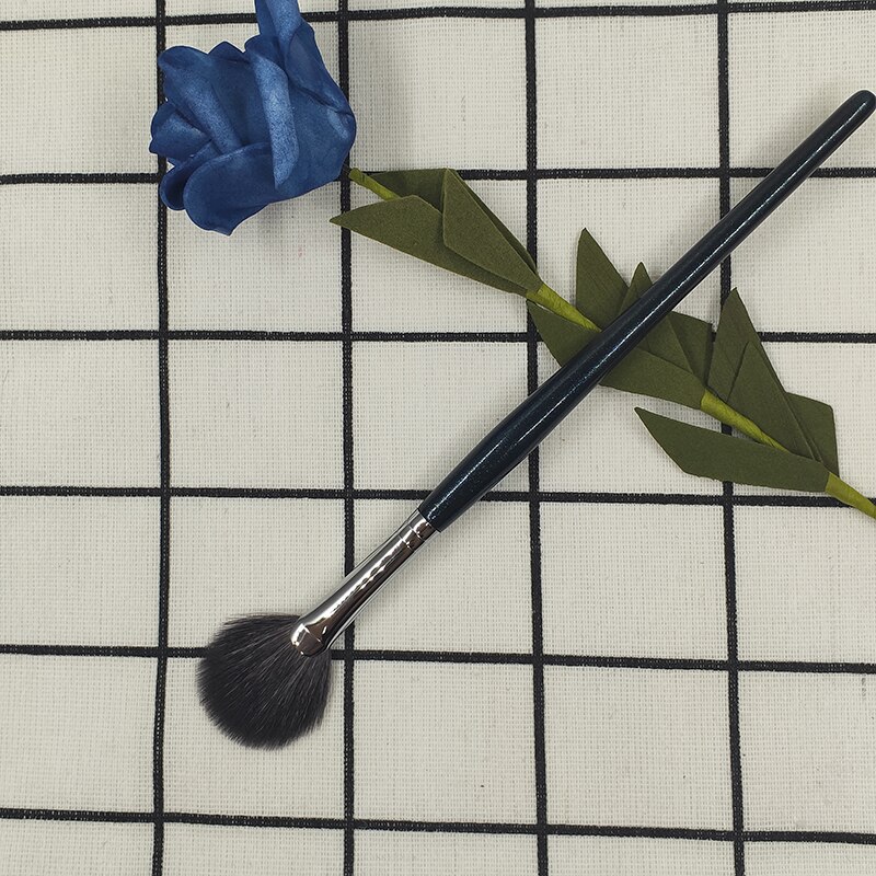 Makeup børste 1 stk uld vifteformet mikro børste teater makeup kabuki makeup værktøjer