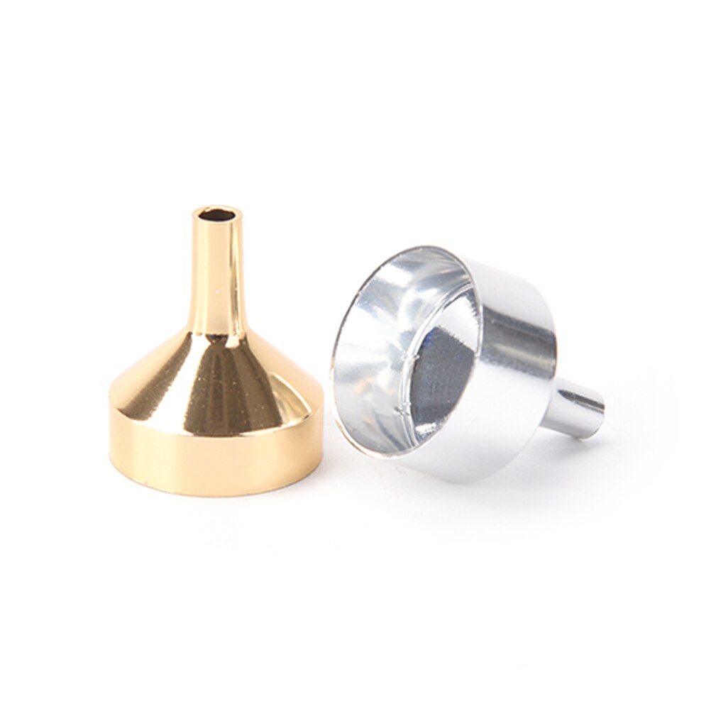 10 pièces/lot petits entonnoirs de parfum en aluminium en métal Mini entonnoir pour diffuseur de transfert de parfum bouteille Mini laboratoire de remplissage d'huile liquide