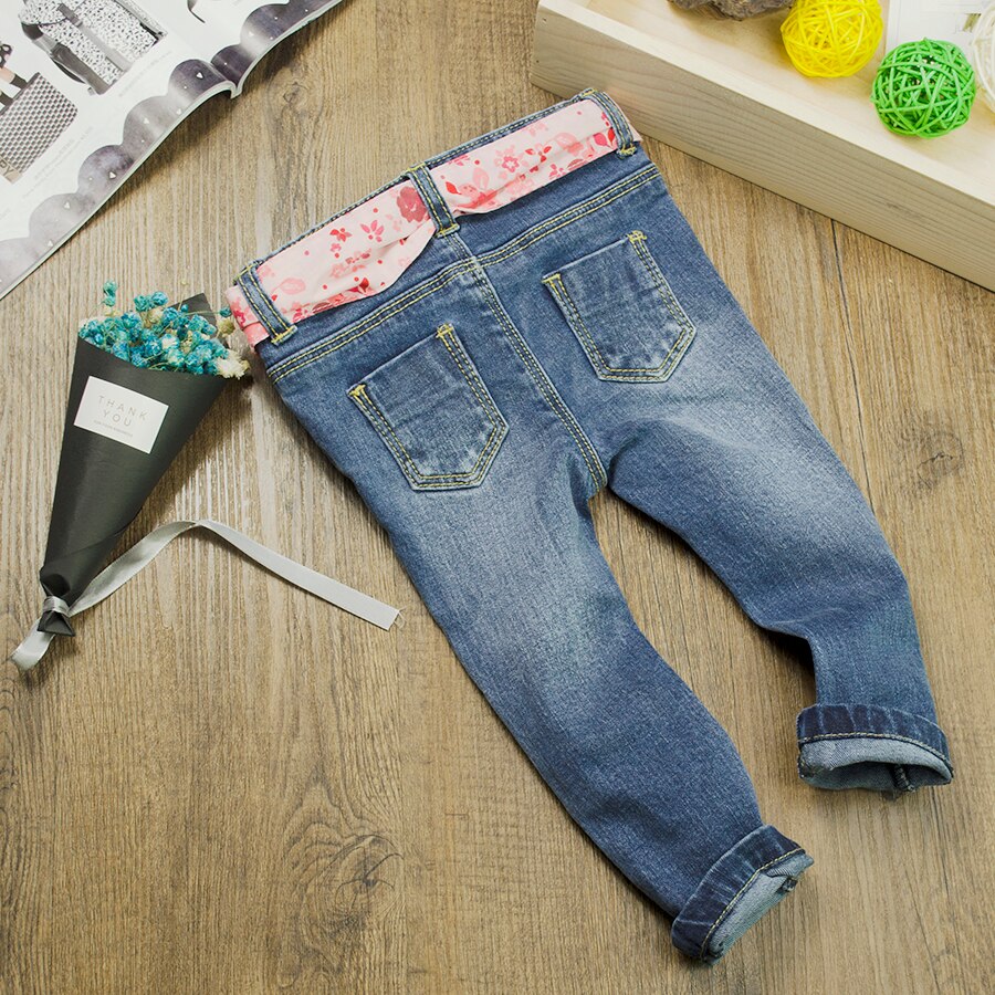 Bebé recién nacido niñas pantalones vaqueros de invierno algodón cálido niño Bebe niñas pantalones vaqueros elásticos con cinturón ropa de bebé niña