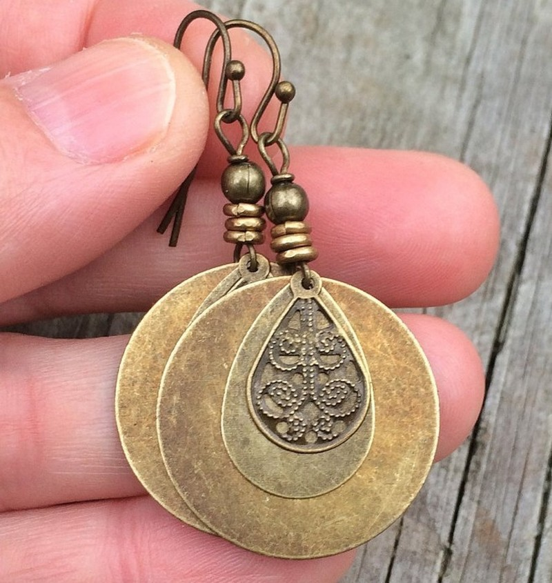 Etnische Ronde Brons Gesneden Oorbellen Voor Vrouwen Bohemian Metal Goud Kleur Oude Verontruste Kralen Dangle Oorbellen Sieraden