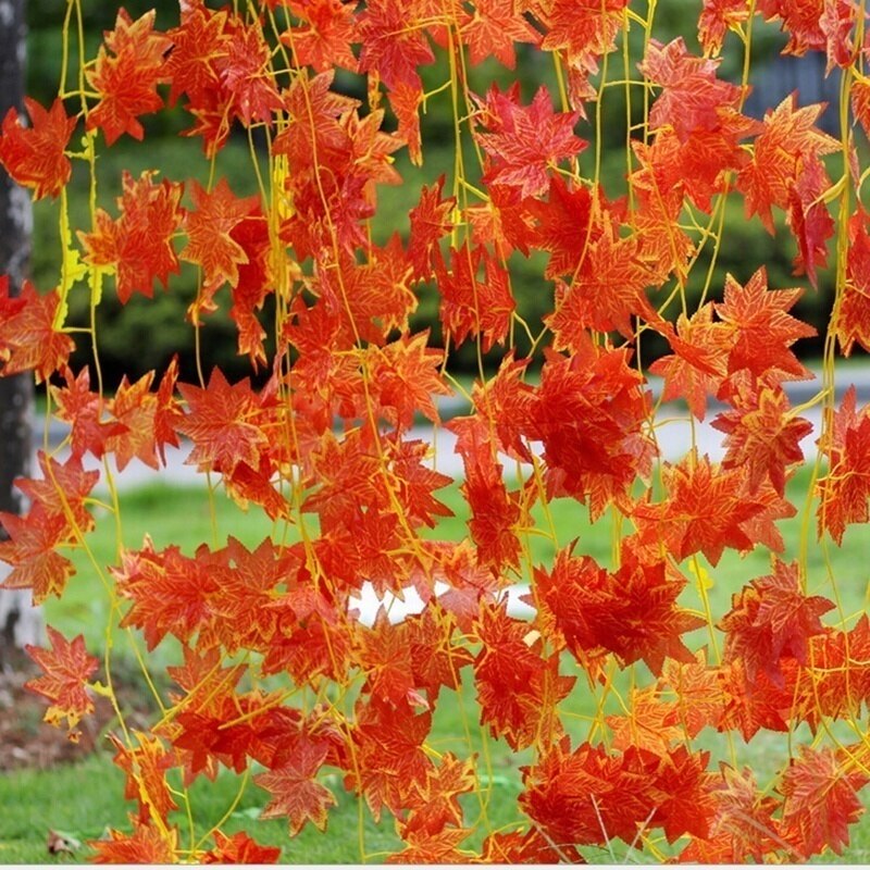 1X Great Artificial Fall Maple Leaf Garland Silk Vine Wedding Garden Decor