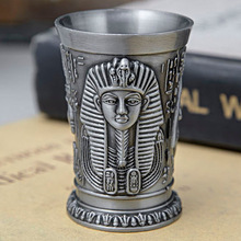 Zinklegering egyptisk farao vinglas oldtidens egypten totem vinglas europæisk retro vinglas metalhåndværk