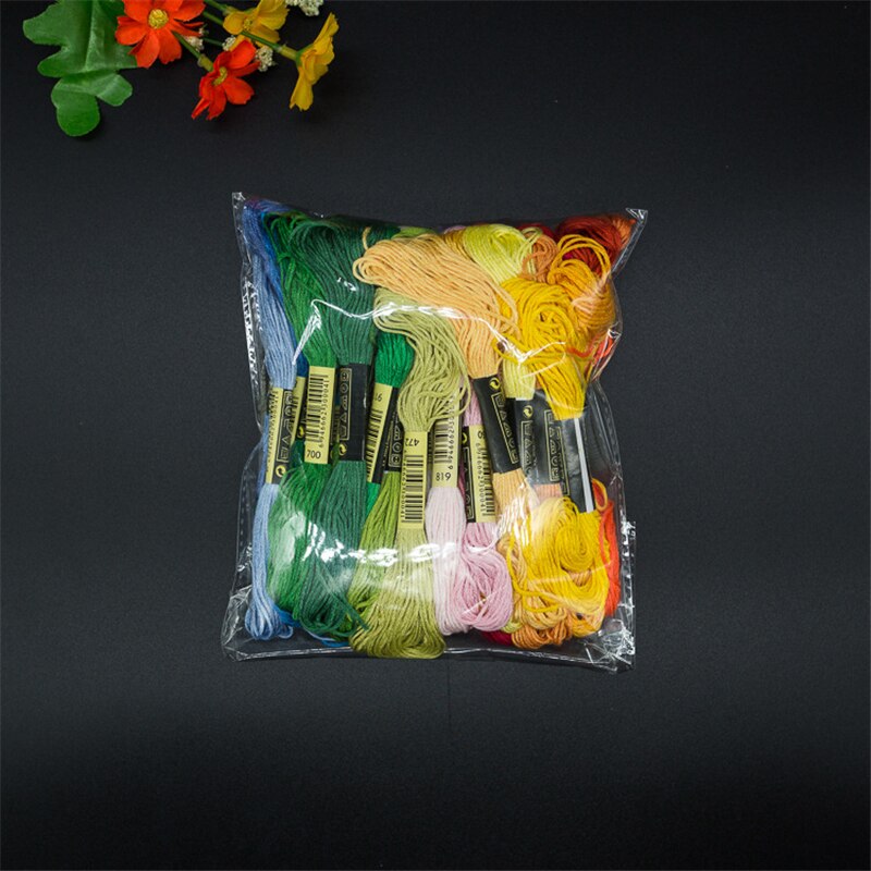 50/100 Colors Cross Stitch Sewing Thread Set Embroidery Craft DIY Knitting Skein Kits: 50 Random Color
