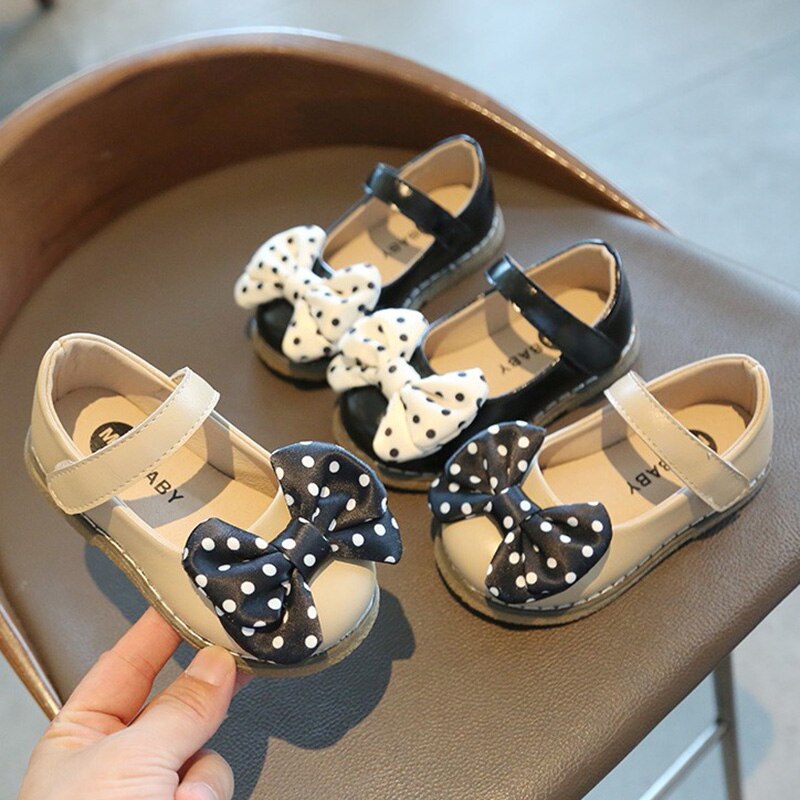 Spring Girls Mary Janes Shoes Dot Bowtie Princess Shoes Platform Leather Shoes For Kids Baby Child Dress Shoe Autumn