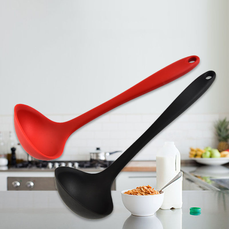 Big Spoon With Long Handle Kitchen Heat Resistant Cooking Spoon Multifunctional Non-stick Spoons