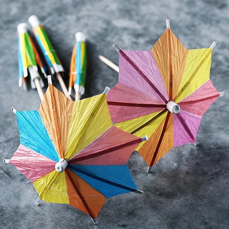 Mini paraguas de papel para decoración de bodas, sombrillas de papel para cóctel, suministros para de cumpleaños, palitos para pastel de fruta y bebida, 50 piezas