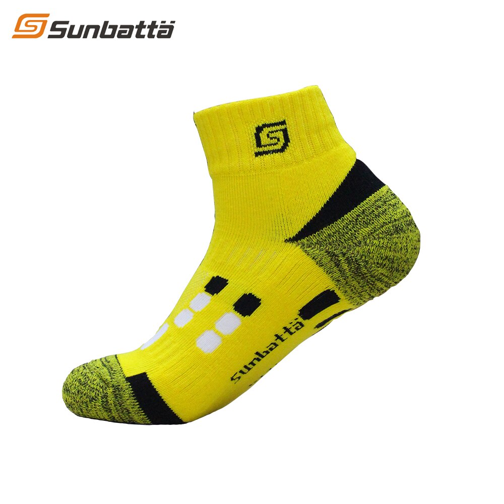 Bon coton matériel quart chaussettes chaussettes professionnelles pour le Sport intérieur et extérieur