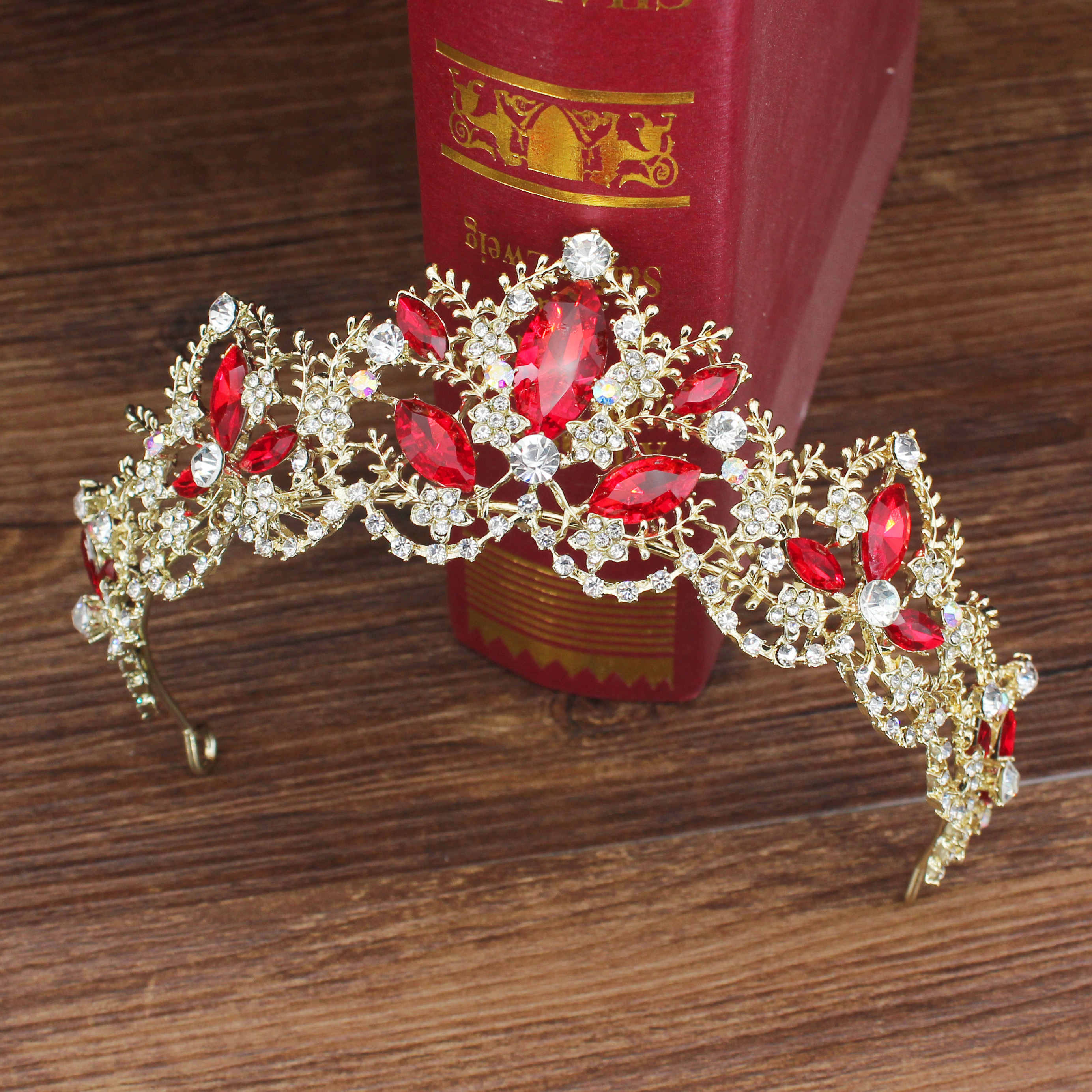 Wedding Bridal Tiara Crown Queen Sposa Oro Rosso di Cristallo Diadem Ornamenti Per Capelli Testa Accessori Dei Monili Delle Donne Pageant Copricapo: Gold Red