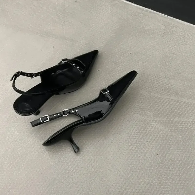 Slingback sandaler kvinder mellemhøje hæle pumps nittesko spidse snude dame mules kjoler denimsandaler