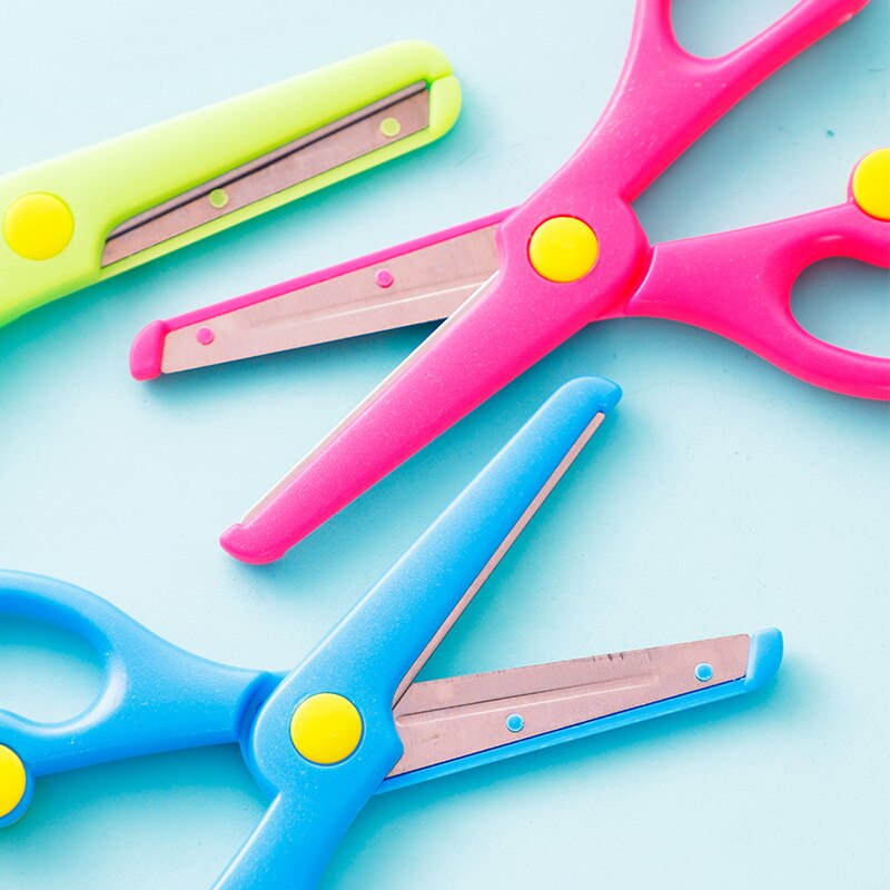 Children's scissors Kindergarten manual safety multi-function scissors Student scissors Cute Paper child safety scissors plastic