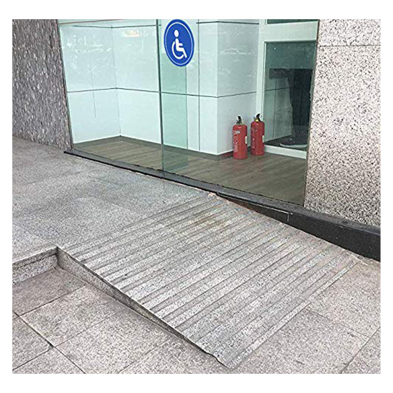 60 Pcs Disabled Wheelchair Symbol Labels Handicapped Access Sticker Sign Round Convenient Decals For Handicapped Parking 2 inch