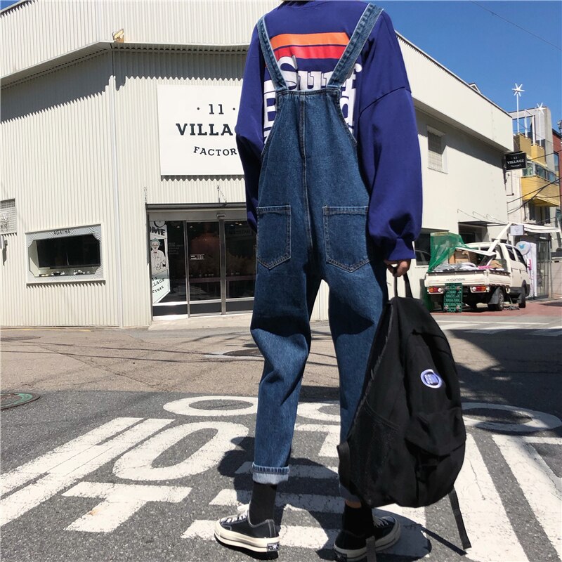 Monos de mezclilla para mujer, peto grueso de invierno, versión coreana de los modelos de estudiantes salvajes, mono de dibujos animados, pantalones vaqueros informales de nueve puntos