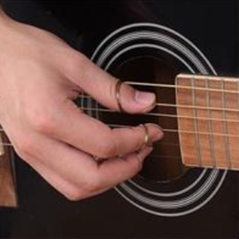 4Pcs/Set Adjustable Metal Thumb Finger Guitar Picks Forefinger Stretchable Good Pick Guitar Bass Accessories