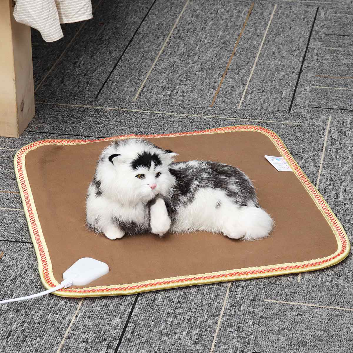 Hund katt vinter varm elektrisk uppvärmd dyna matta temperatur justerbar värme säte plysch sängfilt 12v 220v 45 x 45cm
