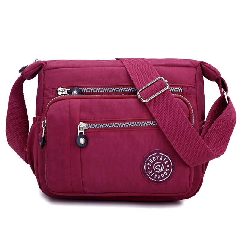 Women Handbags Messenger Bag Waterproof Cloth Bag Good Diagonal Bag Shoulder Bag And Collect Wallet: Red wine