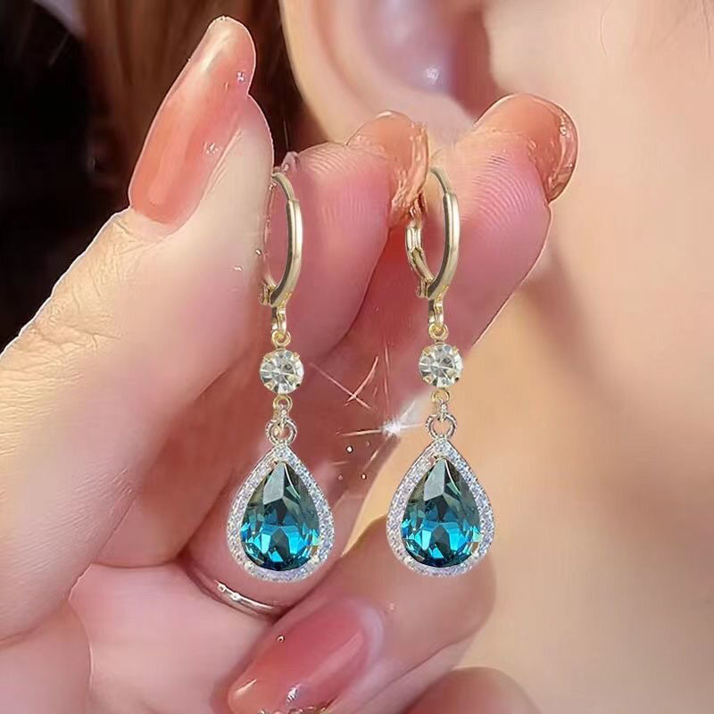 Korean Zircon Water Earrings for Women Shiny Crystal Long Pendant Dangle Earring Girls Wedding Party Jewelry: BROWN