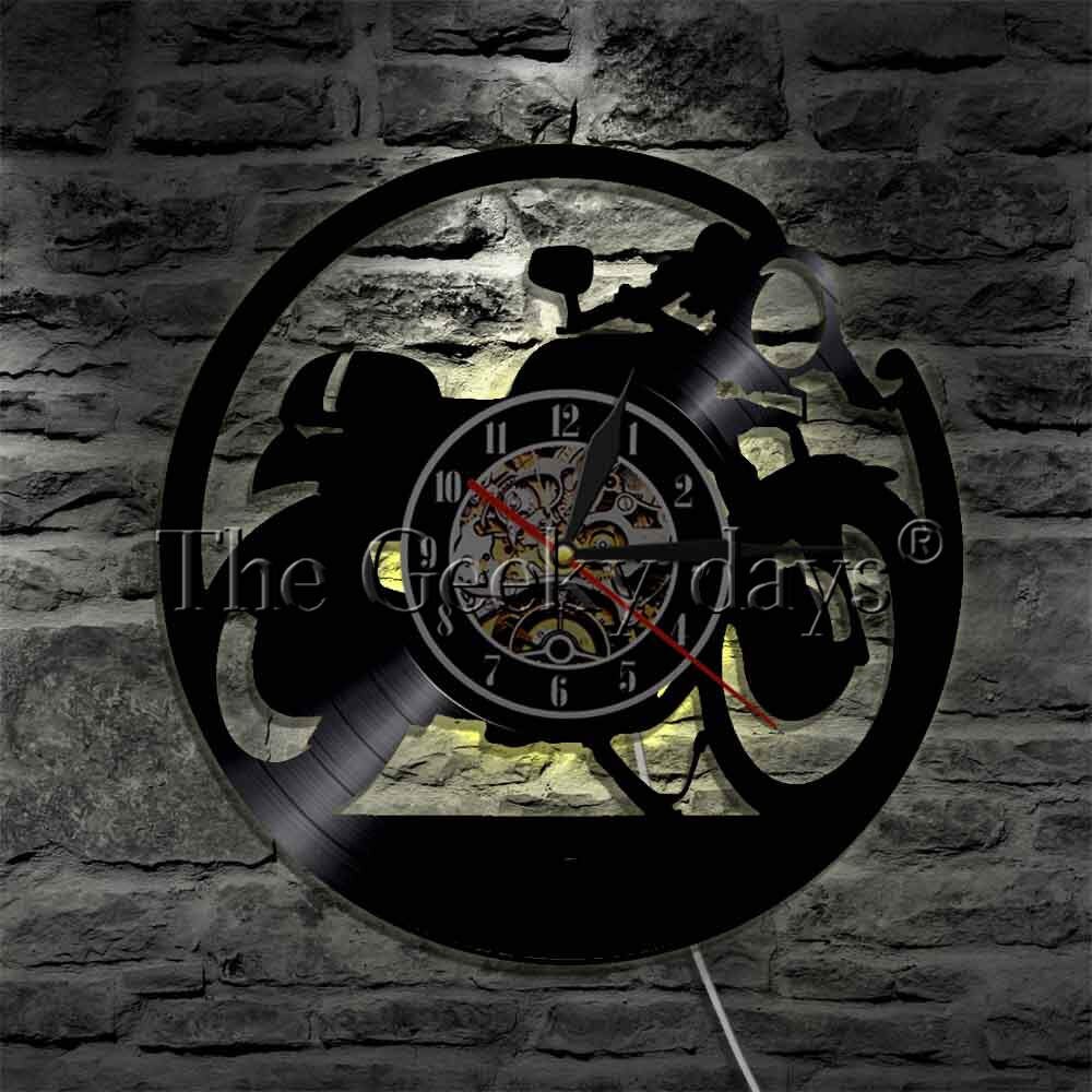 Reloj de pared Cafe Racer clásico de motocicleta Vintage Reloj de pared de vinilo de registro reloj de moto Arte de la pared Decoración motociclista corredor de