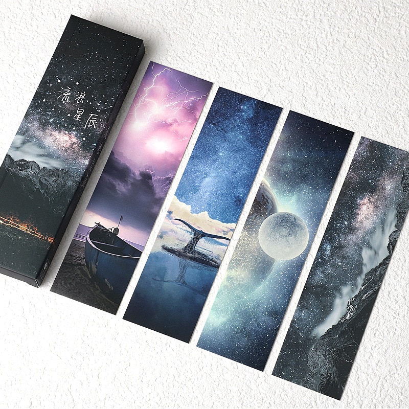 Mabor Glow-in-the-Dark Bladwijzer – Maan, Ster & Vlinder Design, Metalen Zinklegering, 12 Cm, Cadeau Voor Boekenliefhebbers