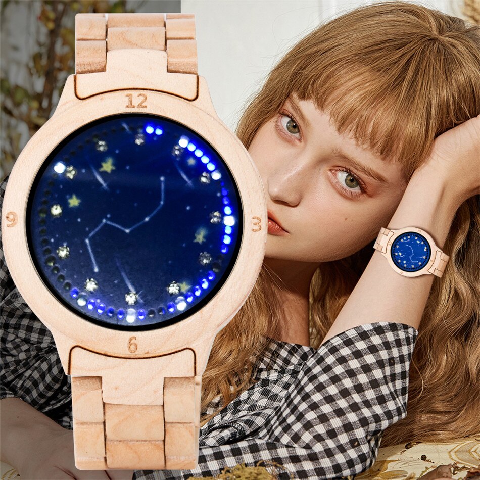 Led lys display træ ure elektronisk dame fuld træ armbånd ur foldespænde dame armbåndsur