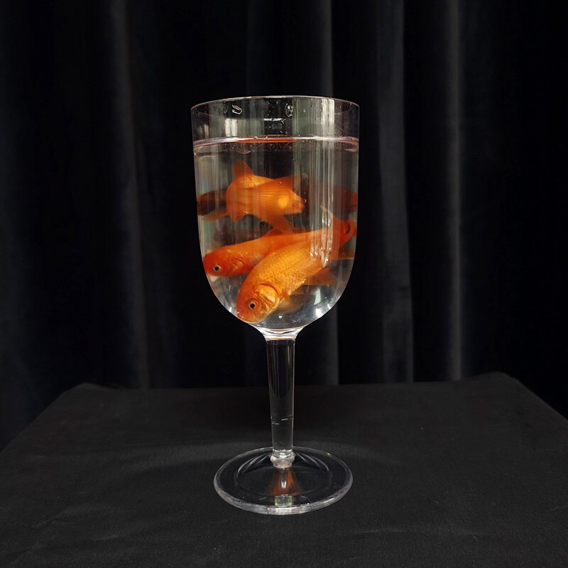 Pesce rosso In un calice trucchi magici pesce che appare nella tazza vuota Magia mago illusioni sul palco oggetti di scena mentalismo giocattolo classico
