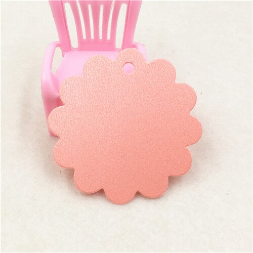 50 stks 6x6 cm Meerdere kleuren Leuke Bloem Ronde Kraftpapier Hang Tags Wedding Party Favor Label kaarten: pink