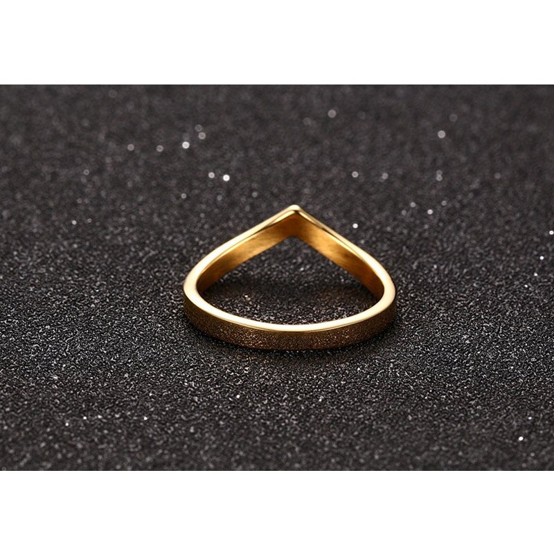 Vnox V Shape Ring Women's Chevron Rings Gold-color Titanium Steel Wedding Bands Rings for Women
