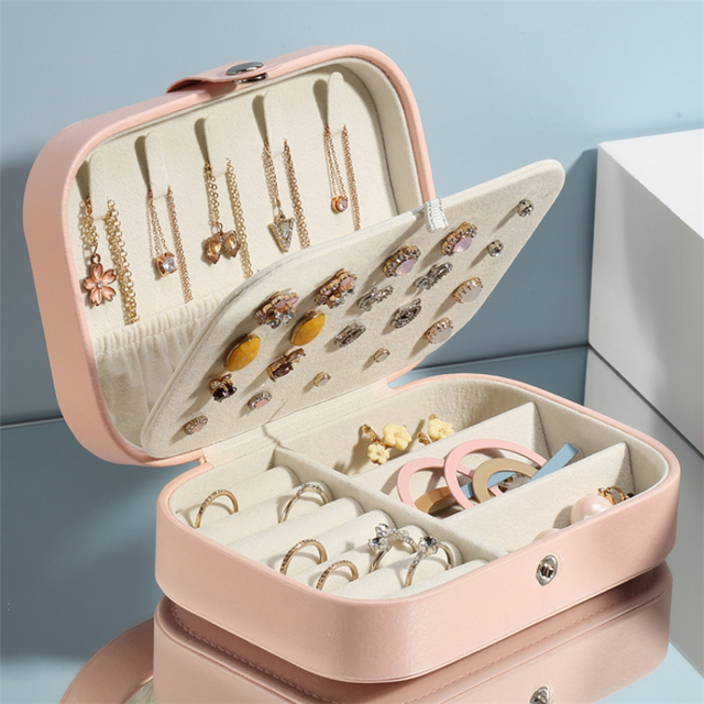 Jewelry Organizer Cases Display Travel Portable Jewelry Box Leather Storage Organizer Earring Holder Boxes Travel Cosmetic Bag: M2-pink