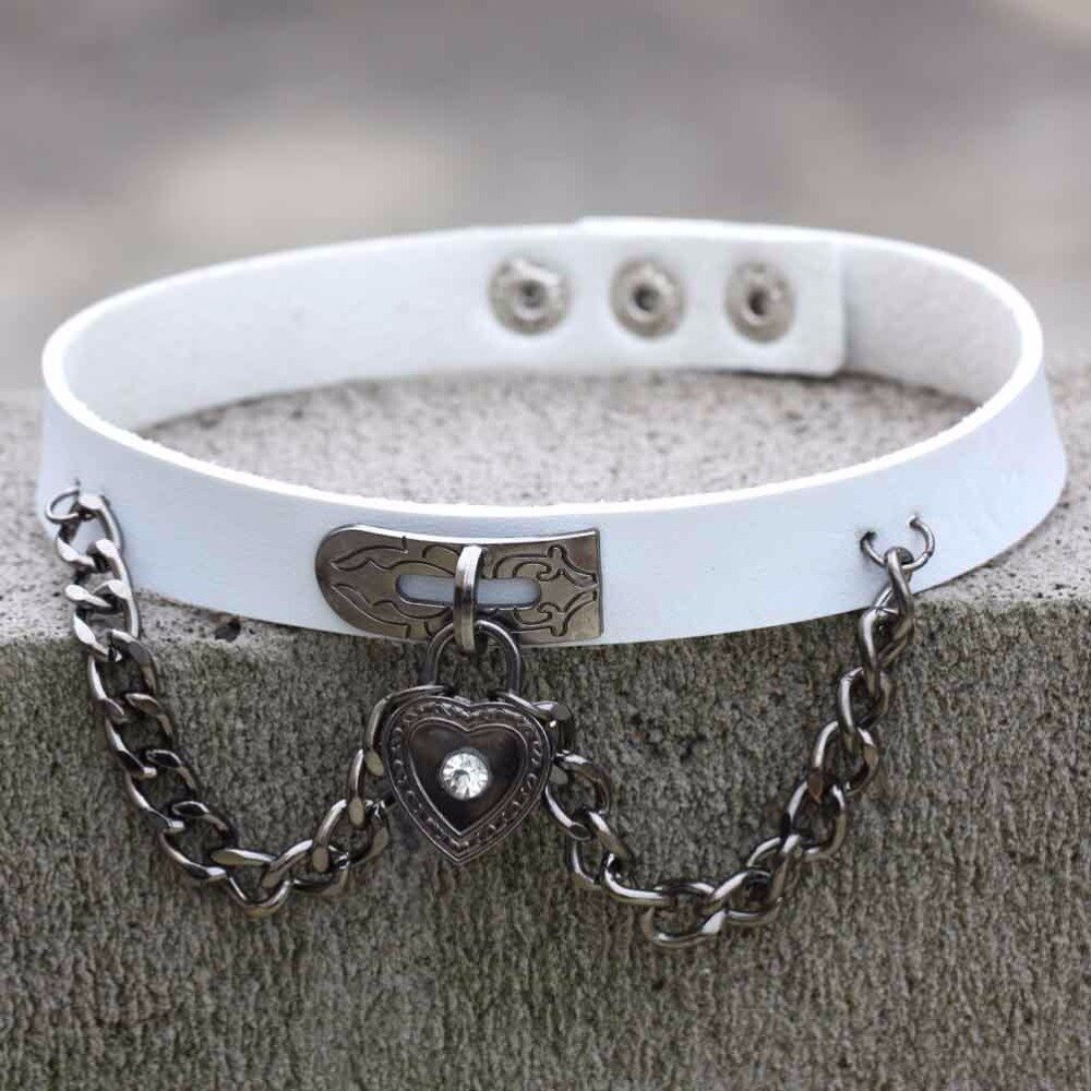 PU leather choker heart accessories Cool vintage necklace women Handmade Choker Necklace Goth Jewelry