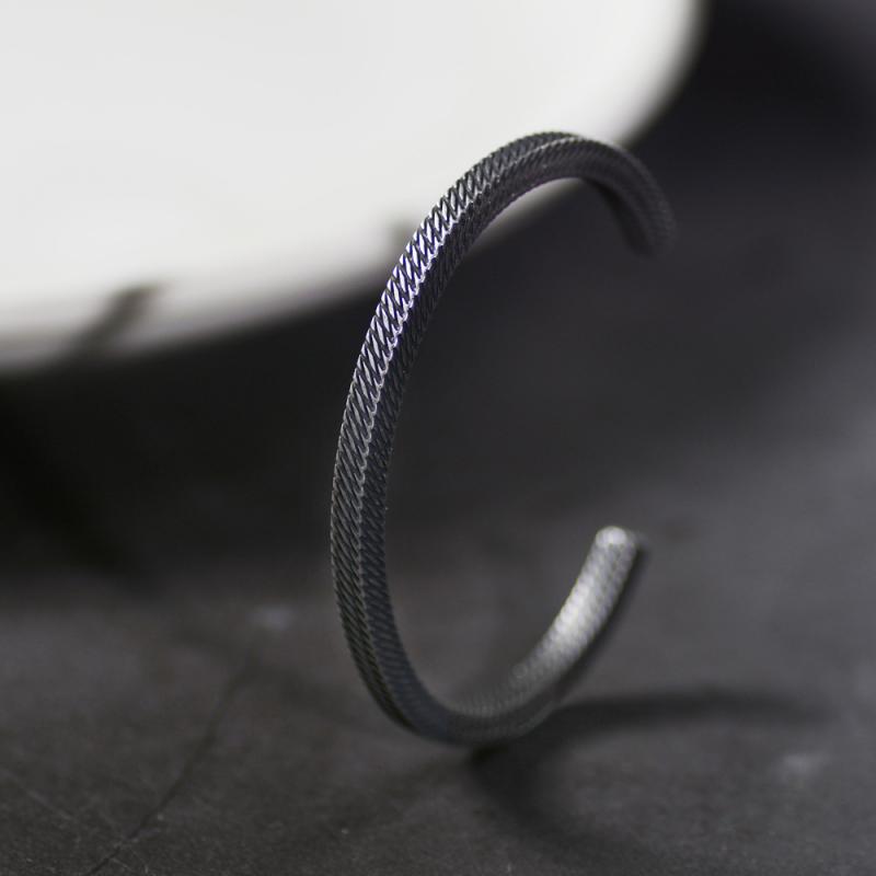Trendiges offenes armband mit diamantmuster für damen und herren, schlichter punk-stil, partyschmuck