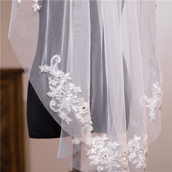 Velos nupciales velo de novia en Stock, corto de una capa a la cintura, con cuentas, apliques de diamante blanco o marfil