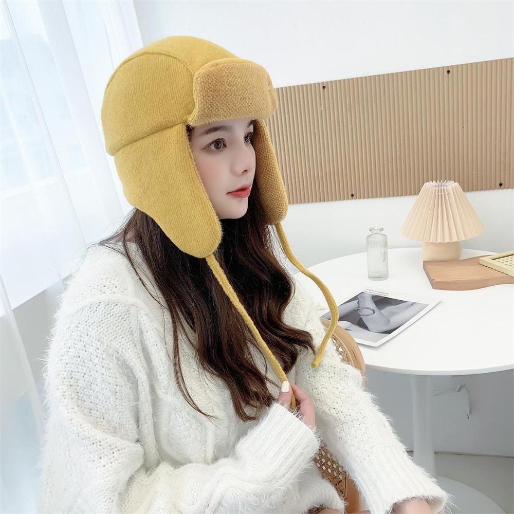 Sombrero de invierno salvaje para mujer, estilo , de invierno, cálido y gorro de Lei Feng de terciopelo,: YELLOW