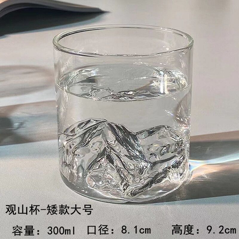 1.5L Iceberg Decanters Built-in Aerator Pourer Wine Decanter Carafe Red Wine Decanter Hand-blown Crystal Glass Wine Accessories: light yellow