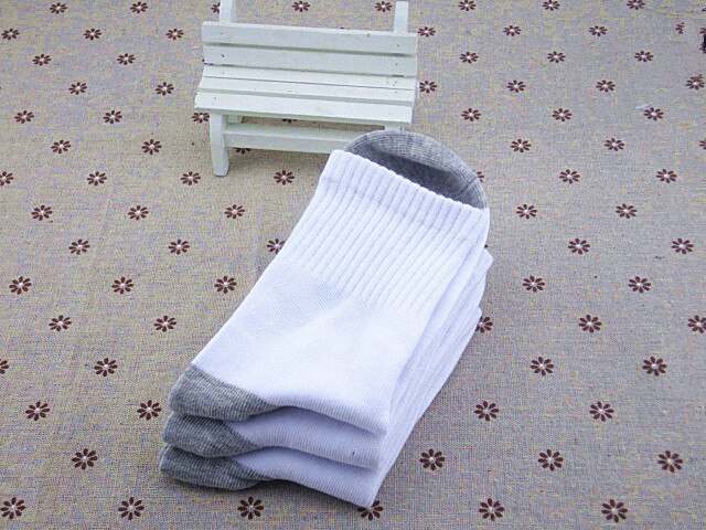 Baumwolle Weiche Socken Atmungsaktiv Schweiß Absorbieren Sport Socken Jungen Mädchen Schule Socken Weiß Schwarz Grau Patchwork Socken 10 Paare/los