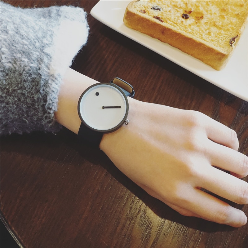 1Pcs Unisex Minimalistische Stijl Creatieve Horloges Zwart Wit Dot En Lijn Eenvoudige Stijlvolle Mannen Vrouwen Quartz Horloges